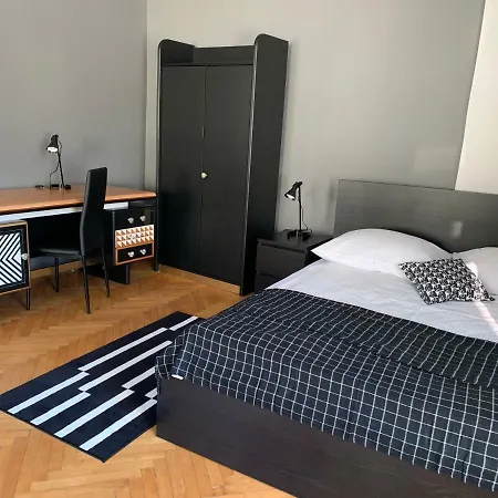 Wawel Suites *
